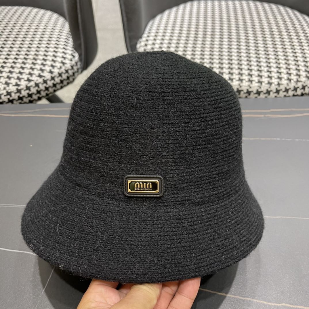 Miu Miu Caps